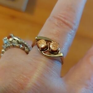 Vintage Goldtone Sunstone Bypass Ring | Size 7.5
